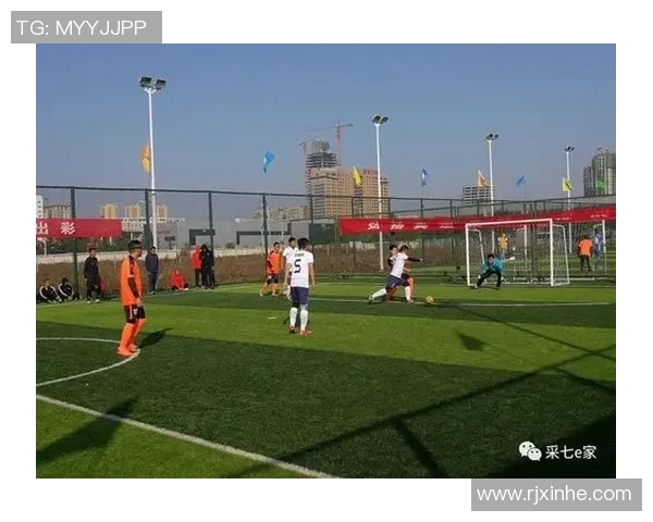 足球明星寄语高考学子愿你们如球场拼搏勇往直前创造辉煌人生